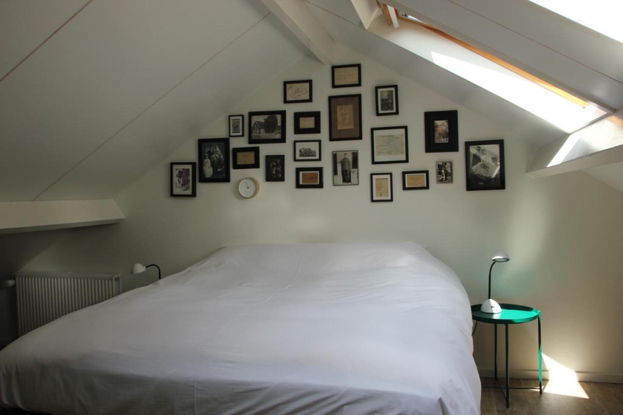 Erichem Familiehuis De Betuwe Met Prive Kunstgras Tennisbaan En Sauna 빌라 외부 사진